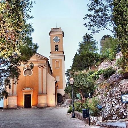 Studio Au Calme, Avec Terrasse Et Parking A Eze Village 外观 照片